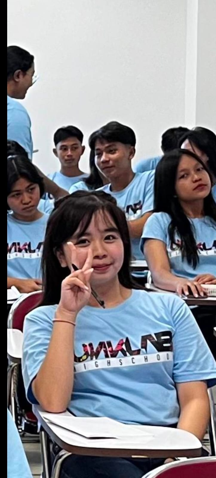 Meme Cantik